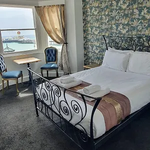 3* Hotel New Madeira Seafront